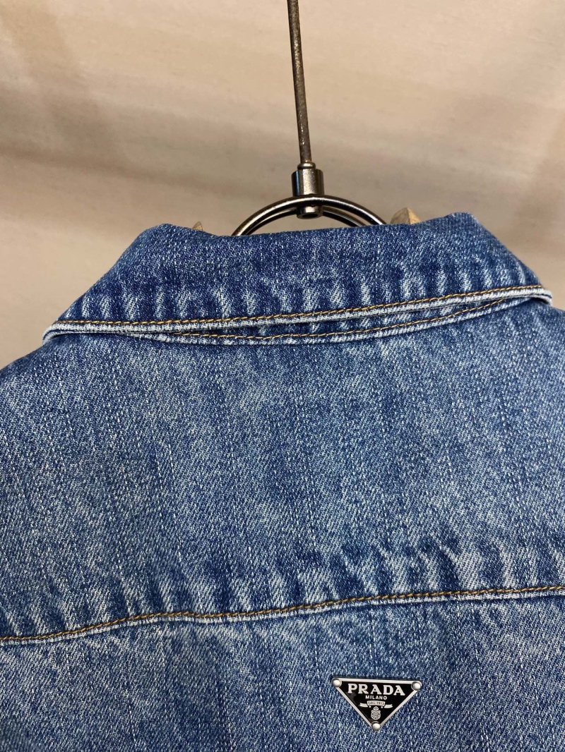 Pra*a jeans